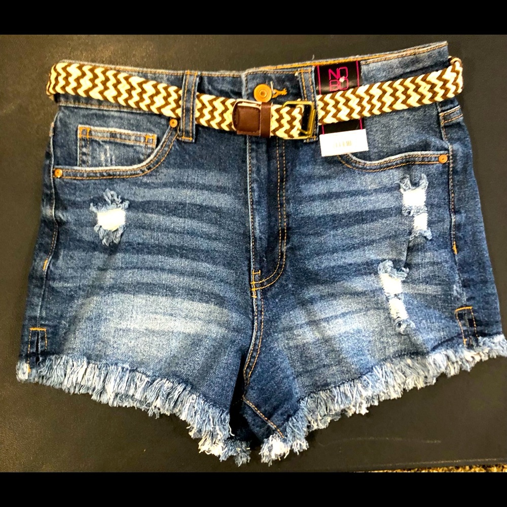 NOBO Jean shorts with belt.